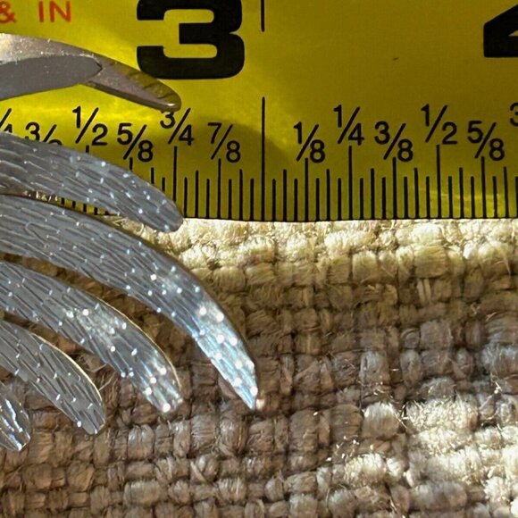 Vintage Coro Brooch Silver-Tone Abstract Starburst Pin Mid-Century Sculptural - Picture 14 of 15